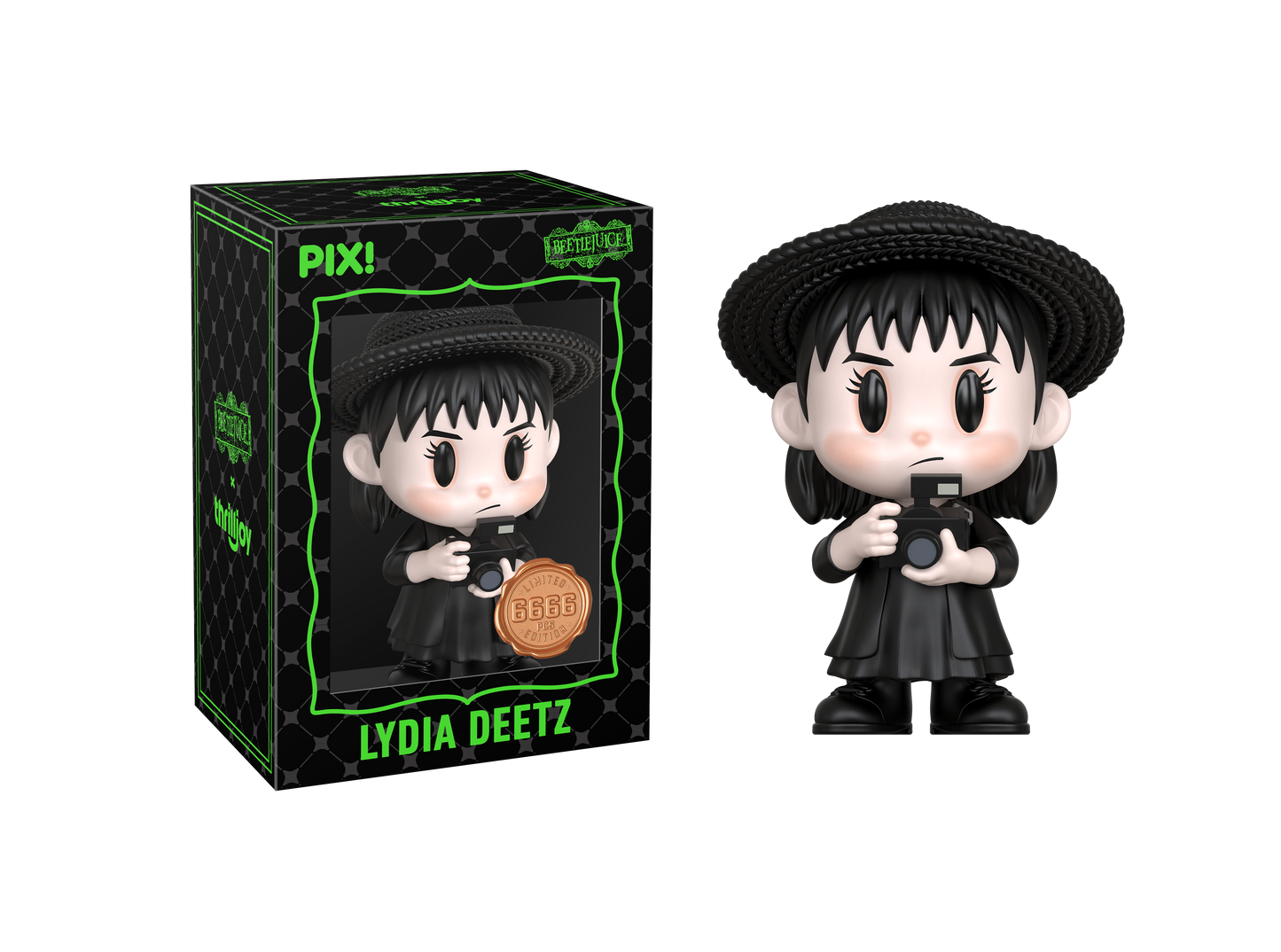 PIX! Lydia Deetz